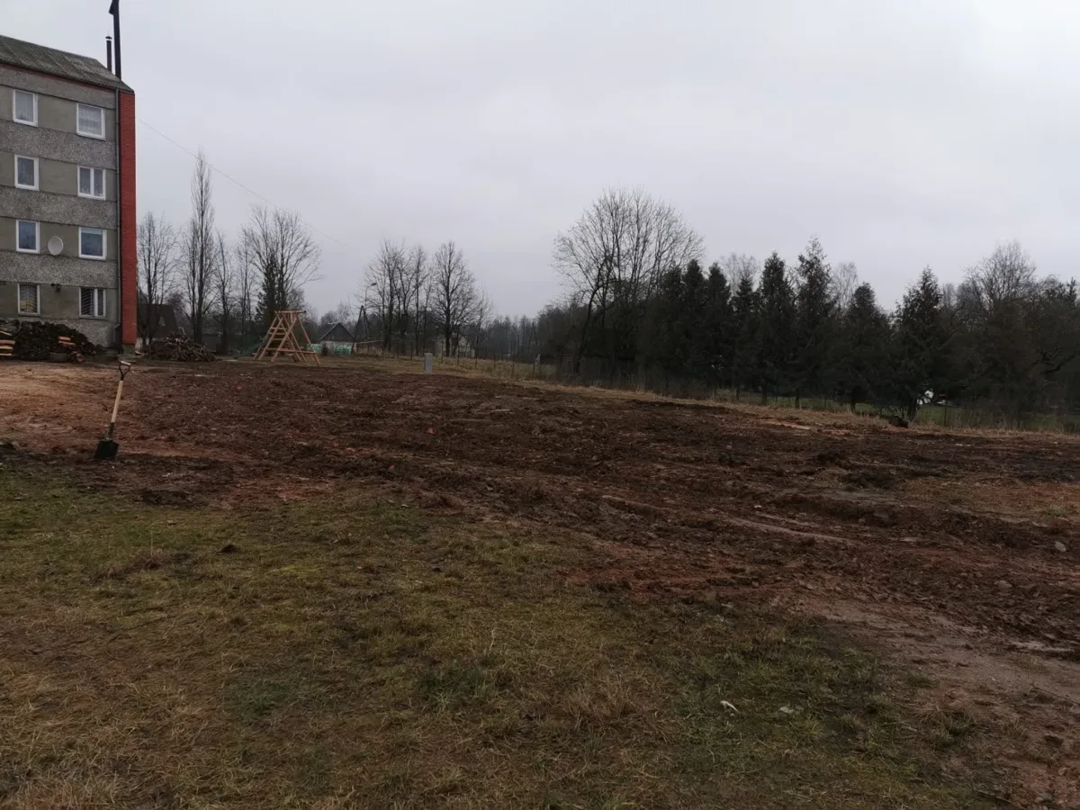 Demolition of a multi-apartment building