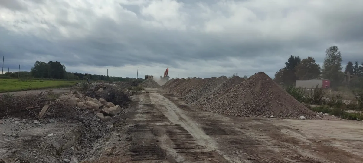 Partial demolition of the building and conservation