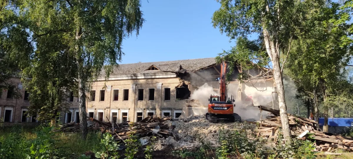 Demolition of low-value buildings, structures, and various building elements