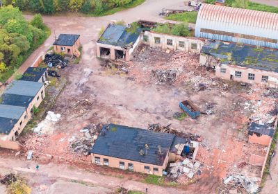 Ēku nojaukšana un teritorijas sakopšana