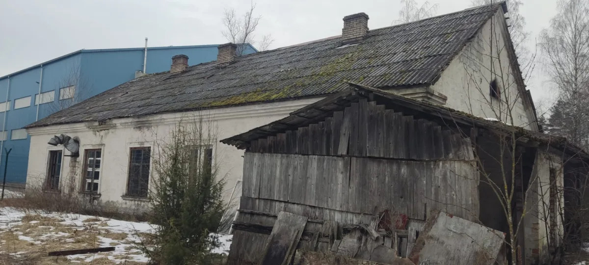 Демонтаж опасных зданий в Мārупесском районе