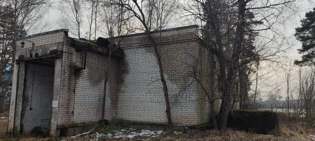 Демонтаж опасных зданий в Мārупесском районе