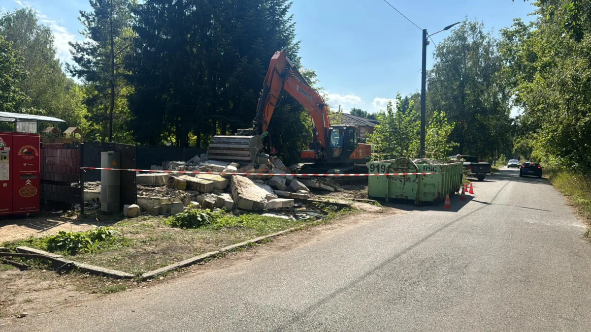 Demolition of the building and site organization on Mangaļsalas Street, Riga