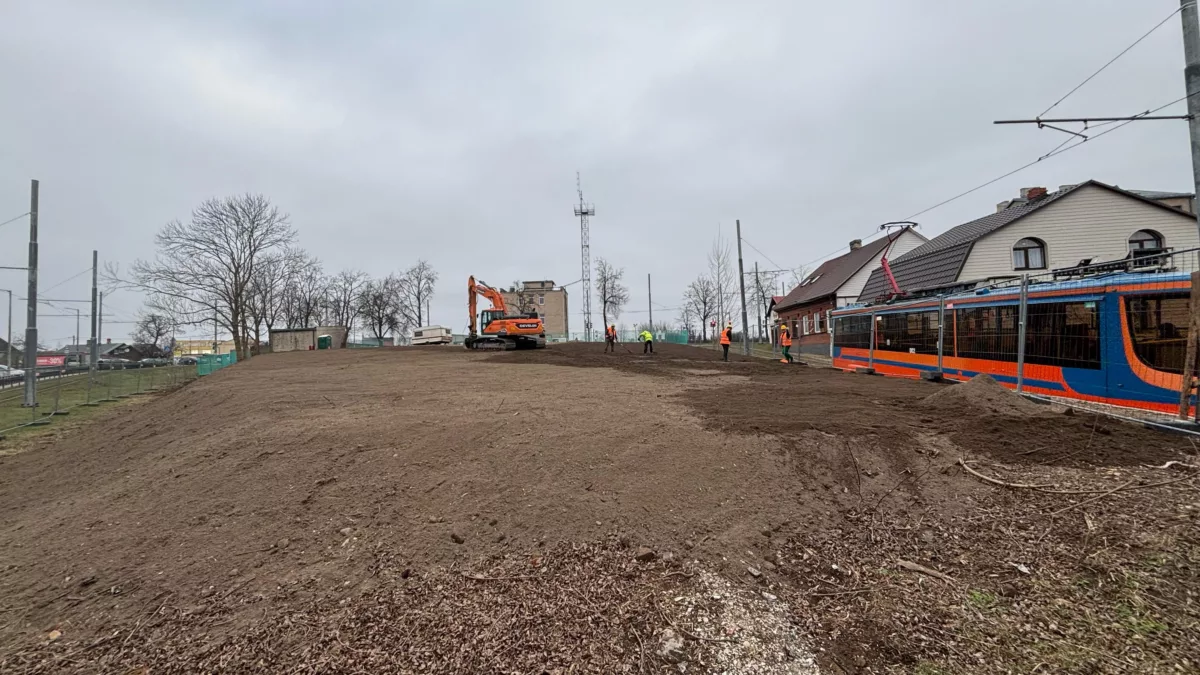 Ēku nojaukšana un teritorijas labiekārtošana Stacijas ielā 95, Daugavpilī
