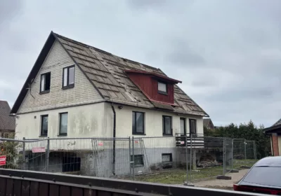 Ēkas demontāžas un nojaukšanas darbi pirms pārbūves