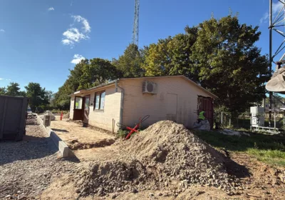 Bijušās veikala ēkas nojaukšana