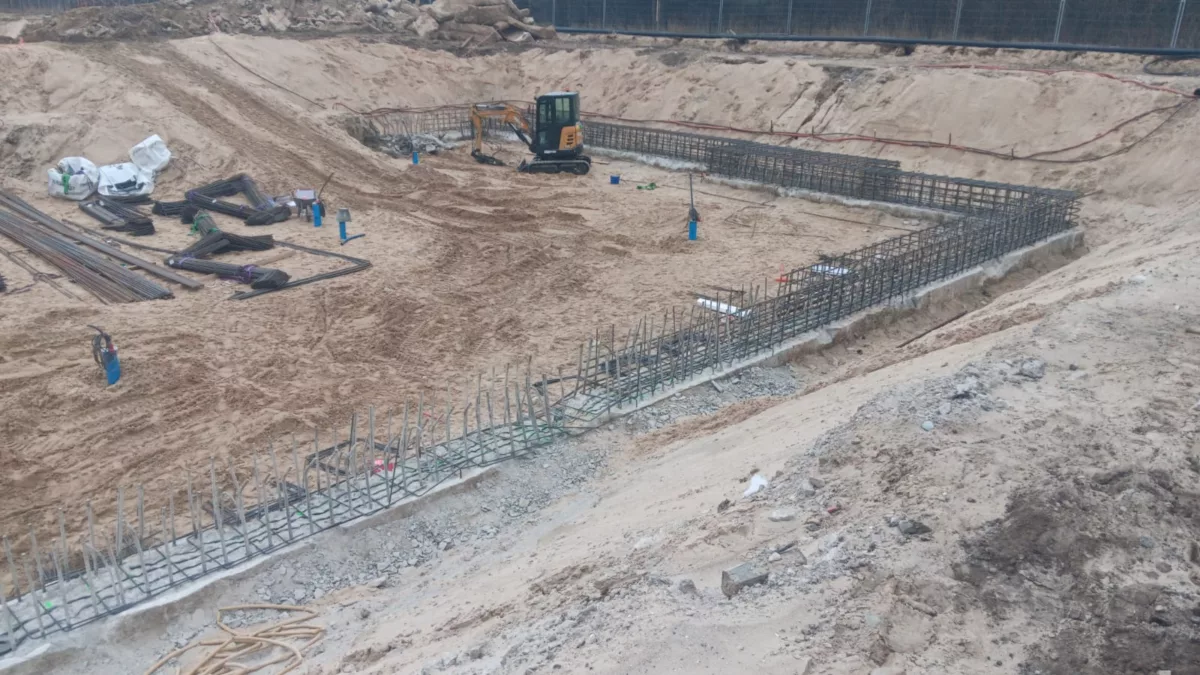 Dzelzsbetona sienas un pamatu demontāža